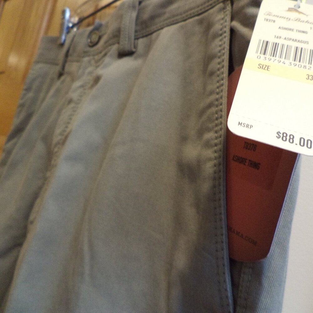 Men's TOMMY BAHAMA SHORTS - "Ashore Thing" Asparagus Size 33 New with Tags $98 - Picture 6 of 11